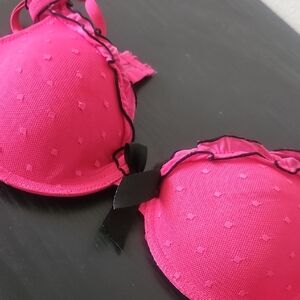 Source Unknown Vibrant Pink Polka Dot Bra